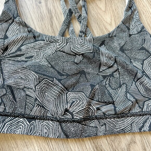 Lululemon Energy Bra in Mini Dottie Tribe White Black Size 12 - Picture 5 of 7